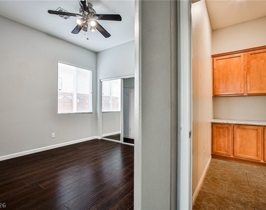 9023 Sleepy Canyon Avenue - Photo Thumbnail 34
