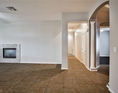 9023 Sleepy Canyon Avenue - Photo Thumbnail 20