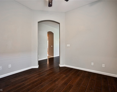 9023 Sleepy Canyon Avenue - Photo Thumbnail 36