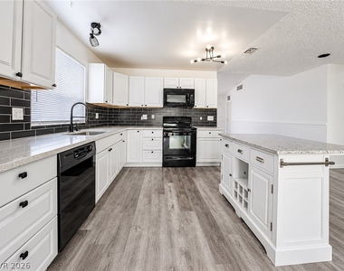 5804 Westport Circle - Photo Thumbnail 1