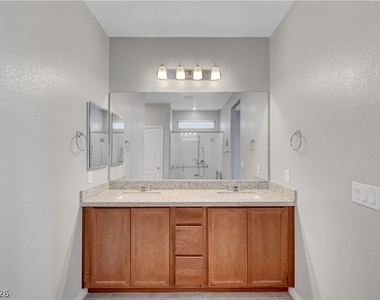 378 Hellebores Avenue - Photo Thumbnail 14