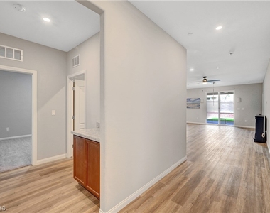 378 Hellebores Avenue - Photo Thumbnail 2