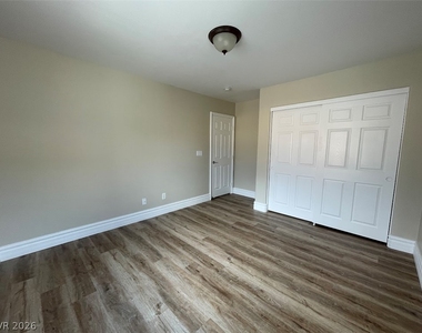 9701 Kampsville Avenue - Photo Thumbnail 26