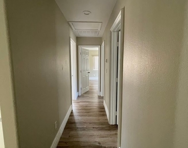 9701 Kampsville Avenue - Photo Thumbnail 27