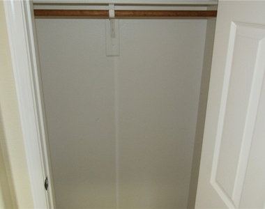 10610 Soaring Palm Street - Photo Thumbnail 15
