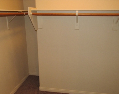 10610 Soaring Palm Street - Photo Thumbnail 25