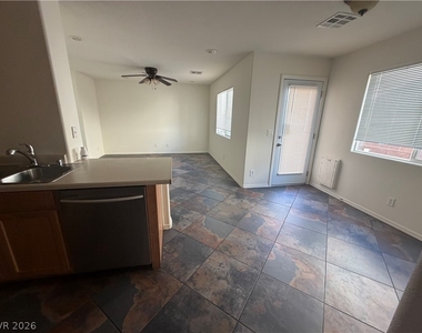 9250 Hollander Avenue - Photo Thumbnail 5