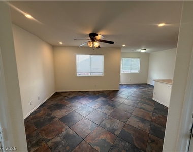 9250 Hollander Avenue - Photo Thumbnail 3