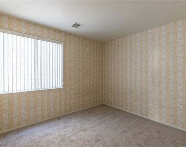 98 Glendive Street - Photo Thumbnail 45