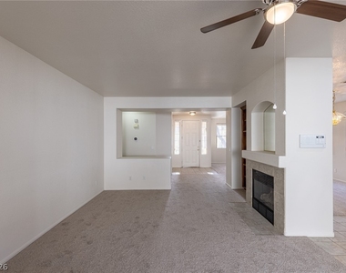 98 Glendive Street - Photo Thumbnail 24