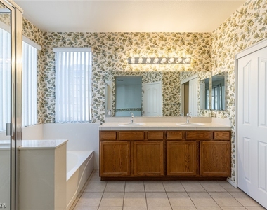 98 Glendive Street - Photo Thumbnail 37