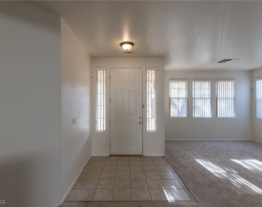 98 Glendive Street - Photo Thumbnail 4