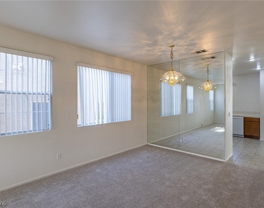 98 Glendive Street - Photo Thumbnail 13