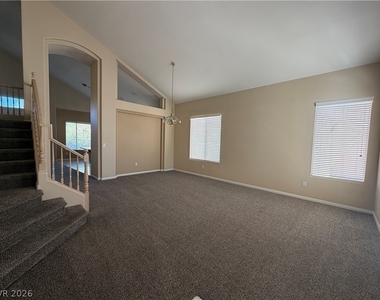 157 Lakewood Garden Drive - Photo Thumbnail 1