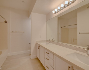 830 Carnegie Street - Photo Thumbnail 20