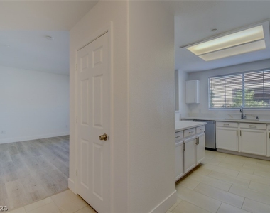 830 Carnegie Street - Photo Thumbnail 12