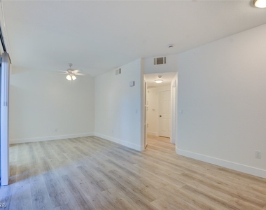 830 Carnegie Street - Photo Thumbnail 4