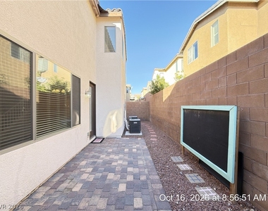 10414 Lilac Square Avenue - Photo Thumbnail 34