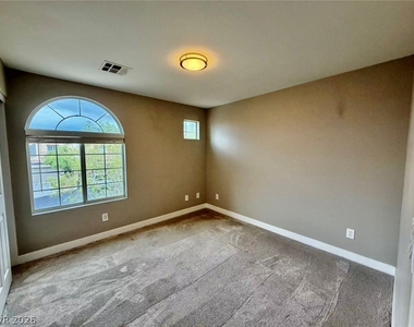 9957 Matfen Court - Photo Thumbnail 15