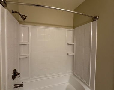 1321 Elsa Way - Photo Thumbnail 20
