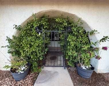 1321 Elsa Way - Photo Thumbnail 4