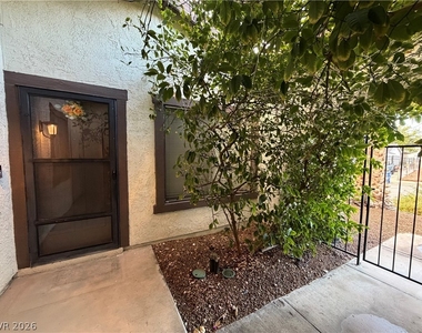 1321 Elsa Way - Photo Thumbnail 5