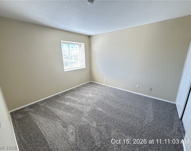 9404 Kayla Court - Photo Thumbnail 13
