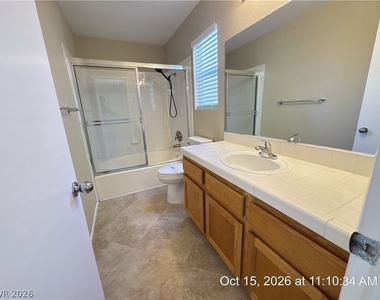 9404 Kayla Court - Photo Thumbnail 10
