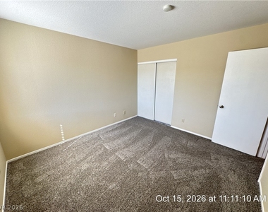 9404 Kayla Court - Photo Thumbnail 14