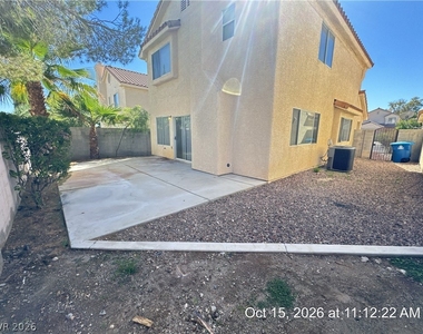 9404 Kayla Court - Photo Thumbnail 18