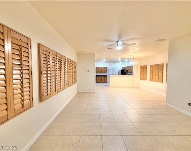 8936 Snowtrack Avenue - Photo Thumbnail 6