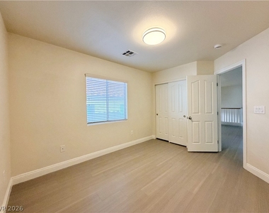8936 Snowtrack Avenue - Photo Thumbnail 31
