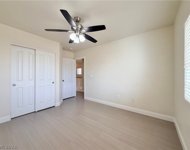 8936 Snowtrack Avenue - Photo Thumbnail 40