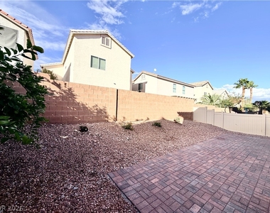 8936 Snowtrack Avenue - Photo Thumbnail 43