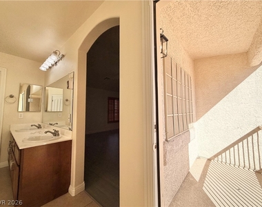 8936 Snowtrack Avenue - Photo Thumbnail 28
