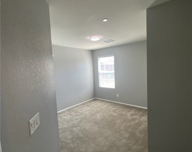 2674 Frabiele Street - Photo Thumbnail 29