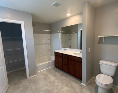 2674 Frabiele Street - Photo Thumbnail 26