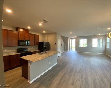 2674 Frabiele Street - Photo Thumbnail 8