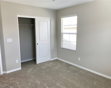 3640 Mirandela Lane - Photo Thumbnail 40