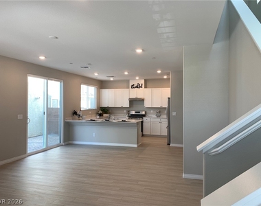 3640 Mirandela Lane - Photo Thumbnail 8