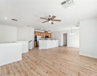 6176 Calm Breeze Avenue - Photo Thumbnail 5