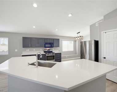 1421 Morning Crescent Street - Photo Thumbnail 16