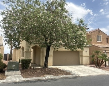 8116 Celina Hills Street - Photo Thumbnail 2