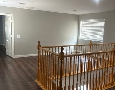 8116 Celina Hills Street - Photo Thumbnail 12