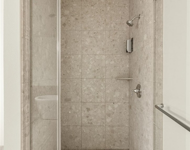 4525 Dean Martin Drive - Photo Thumbnail 26