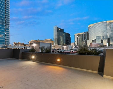 4525 Dean Martin Drive - Photo Thumbnail 42