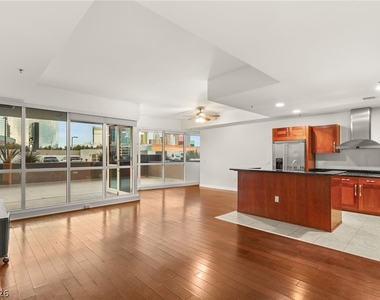 4525 Dean Martin Drive - Photo Thumbnail 2