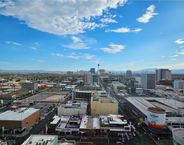 150 Las Vegas Boulevard - Photo Thumbnail 21