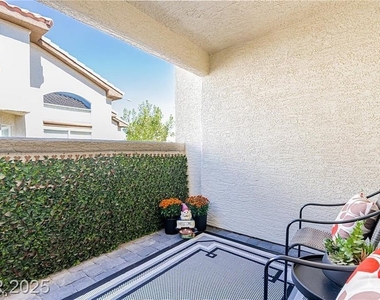 8004 Divine Drive - Photo Thumbnail 8