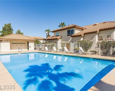 8004 Divine Drive - Photo Thumbnail 13